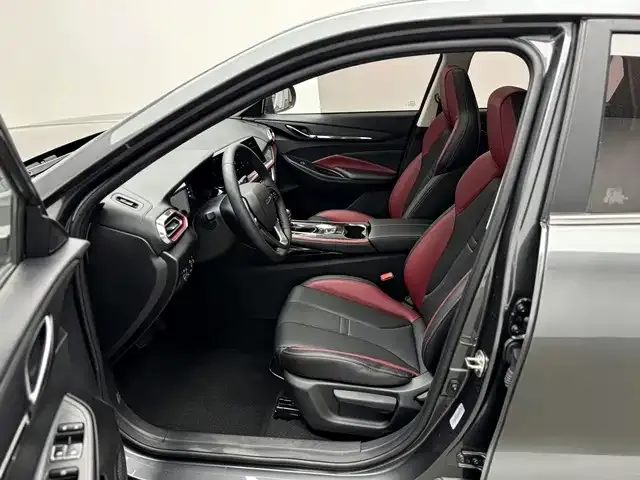 Changan Oushang X5 — Фото автомобиля 8
