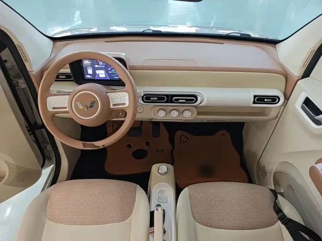 Wuling Hongguang Mini EV — Фото автомобиля 9
