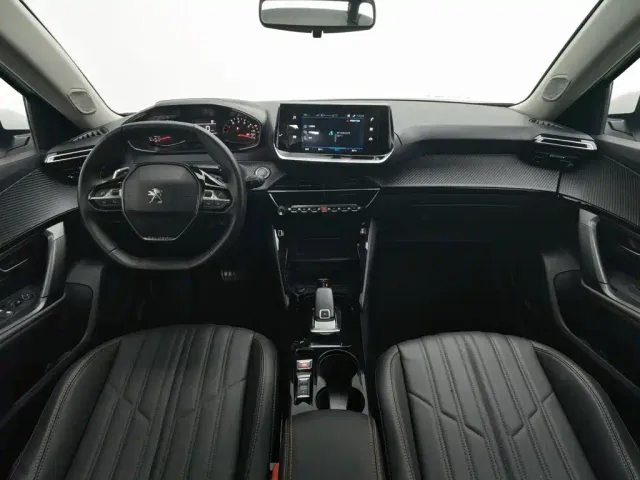 Peugeot 2008 — Фото автомобиля 5