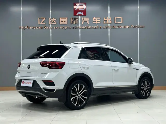 Volkswagen T-Roc — Фото автомобиля 6
