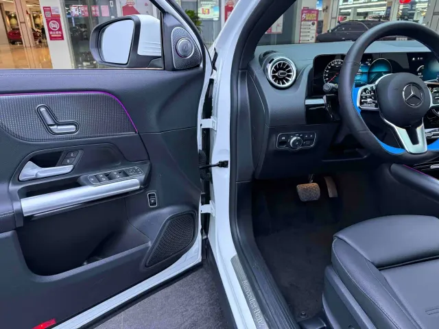 Mercedes-Benz GLA-Class — Фото автомобиля 8