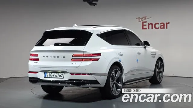 Genesis GV80 2.5T Бензин AWD — Фото автомобиля 2
