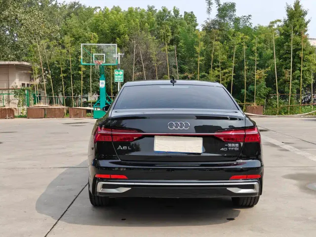 Audi A6L — Фото автомобиля 13