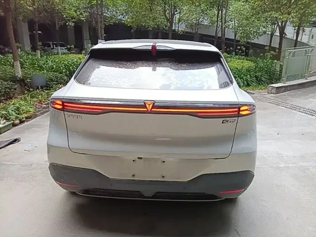 Deepal S05 — Фото автомобиля 5