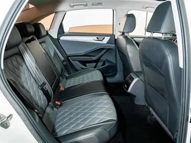 Volkswagen Sagitar — Фото автомобиля 20