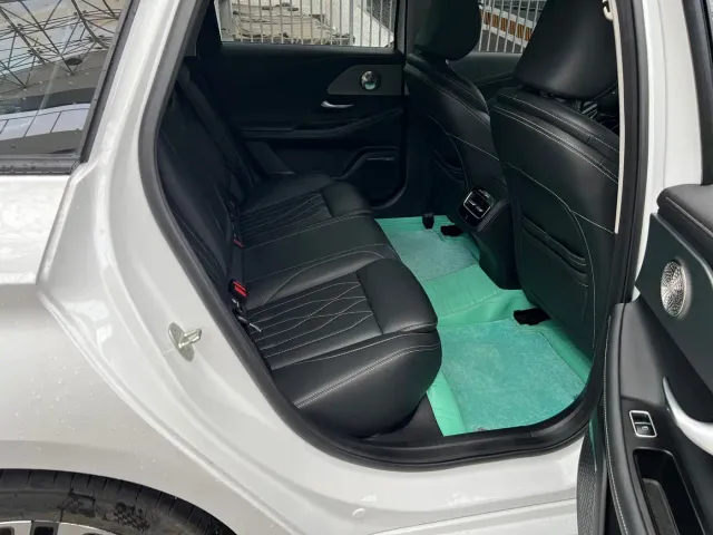 Chery Arrizo 8 — Фото автомобиля 6