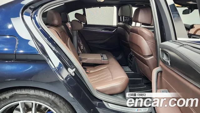 BMW 5-Series 5 серия (G30) 523d M Sport — Фото автомобиля 12