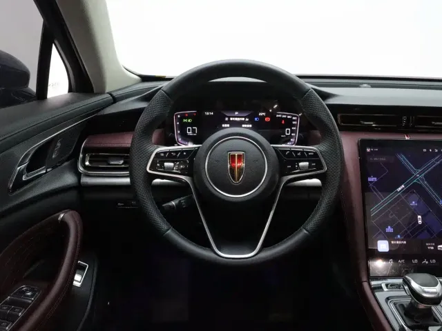 Hongqi H5 — Фото автомобиля 15