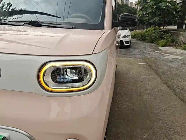 Wuling Hongguang Mini EV — Фото автомобиля 17