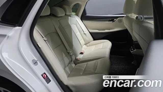 Hyundai Grandeur — Фото автомобиля 11
