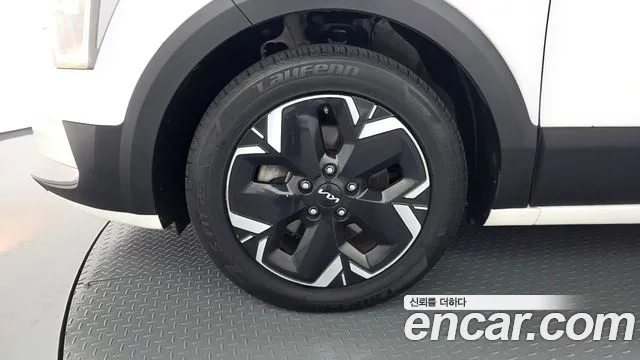 Kia Niro New — Фото автомобиля 5