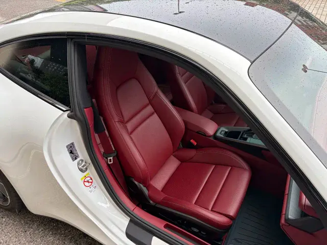 Porsche 911 — Фото автомобиля 11