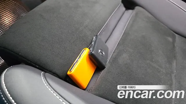 Volvo C40 Recharge — Фото автомобиля 28