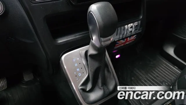 Hyundai Staria — Фото автомобиля 9