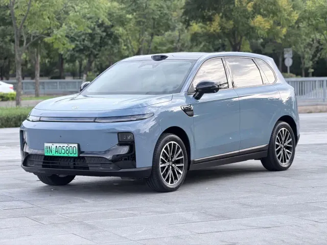 Фотография автомобиля — Leapmotor B10