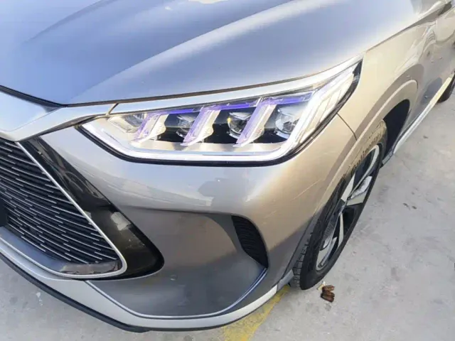 BYD Song PLUS — Фото автомобиля 23