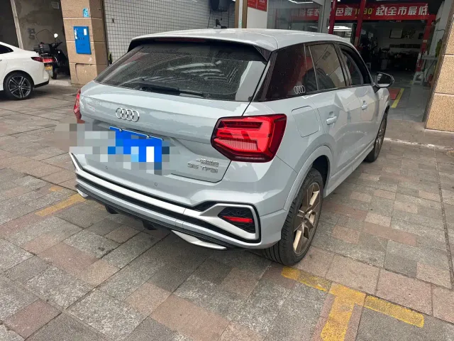 Audi Q2L — Фото автомобиля 3