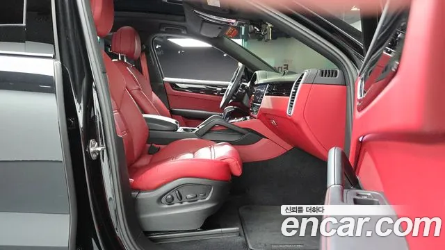 Porsche Cayenne PO536 — Фото автомобиля 16