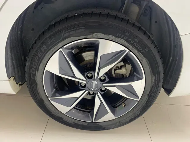 GAC Trumpchi M6 — Фото автомобиля 14
