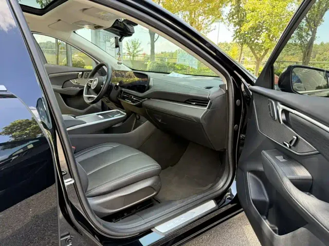 Buick LaCrosse 2023 28T Premium Edition — Фото автомобиля 5