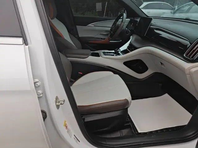 BYD Song Pro — Фото автомобиля 24