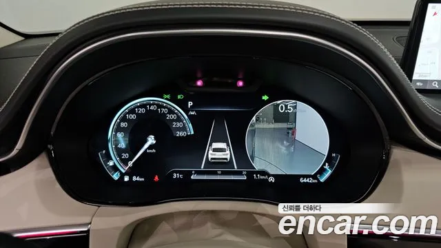 Genesis GV70 — Фото автомобиля 11