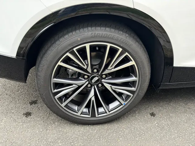 Cadillac GT4 — Фото автомобиля 13