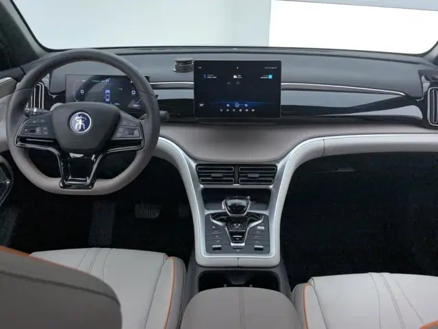 BYD Song Pro — Фото автомобиля 12
