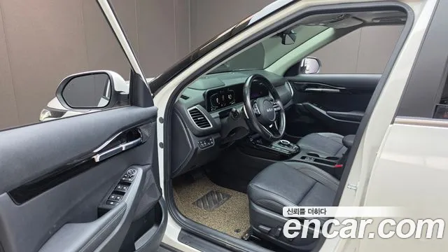 Kia Seltos New — Фото автомобиля 10