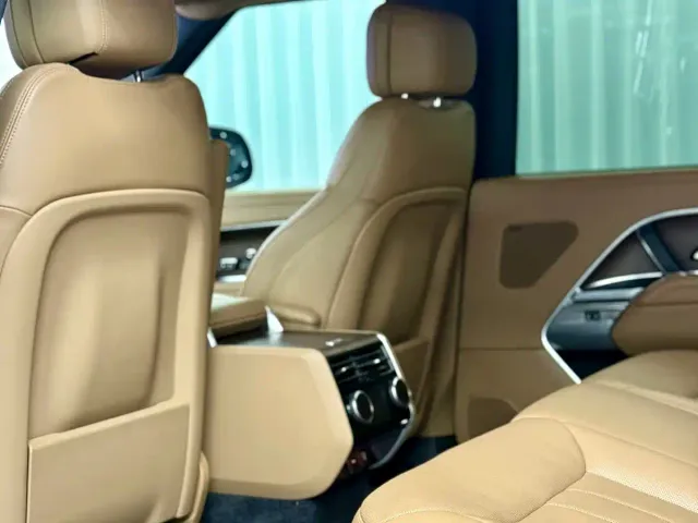 Land Rover Range Rover — Фото автомобиля 14