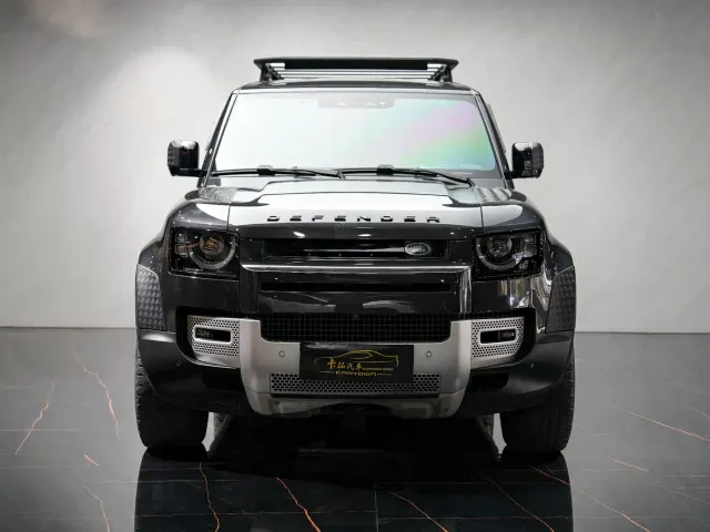 Фотография автомобиля — Land Rover Defender