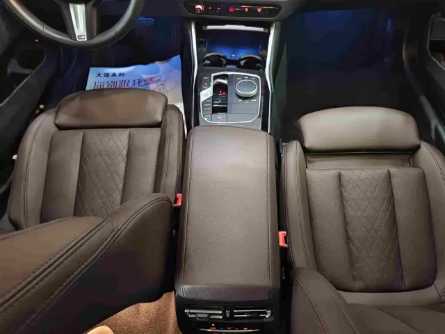 BMW 3 Series — Фото автомобиля 9