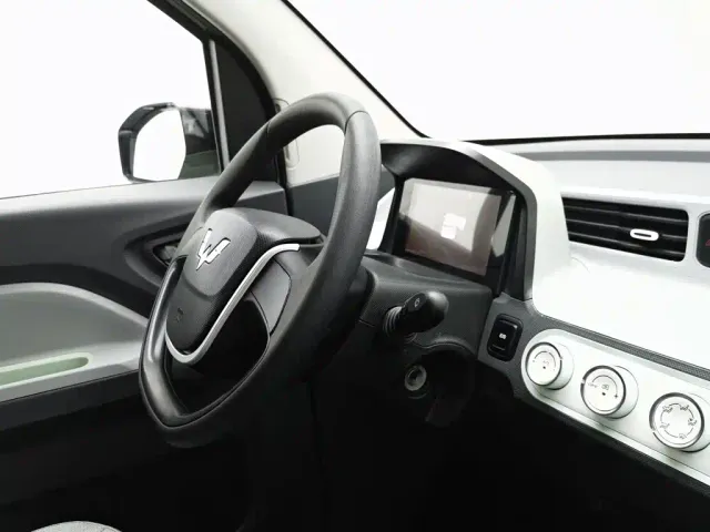 Wuling Hongguang Mini EV — Фото автомобиля 22