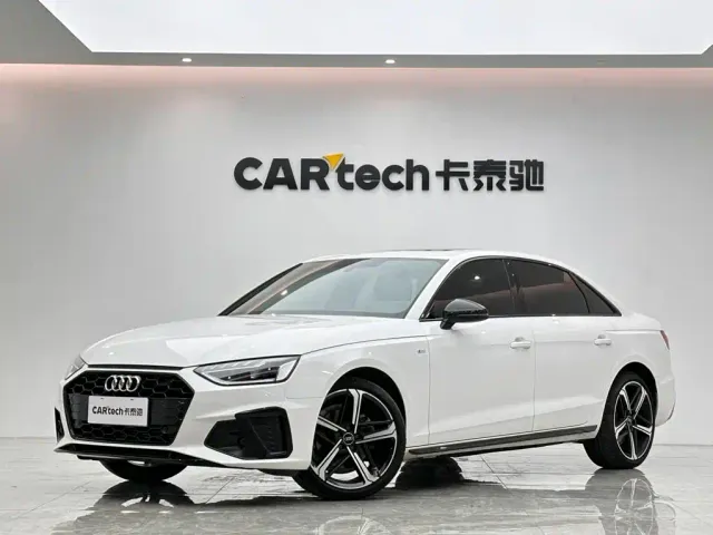 Фотография автомобиля — Audi A4L