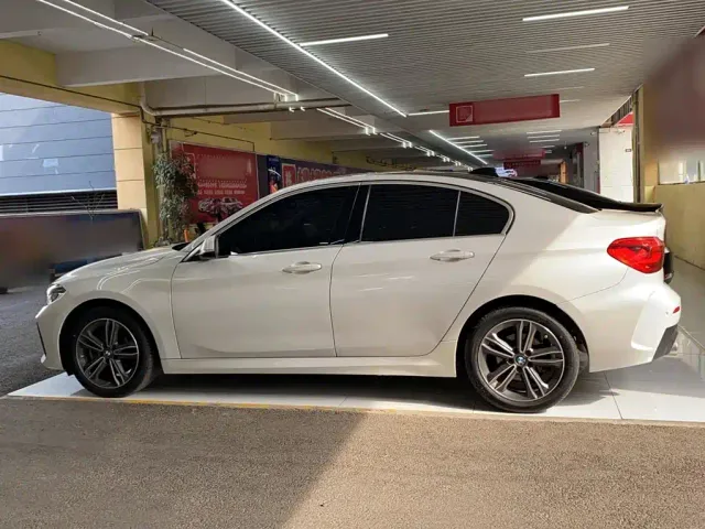 BMW 1 Series — Фото автомобиля 11
