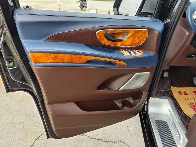 Mercedes-Benz Vito — Фото автомобиля 9