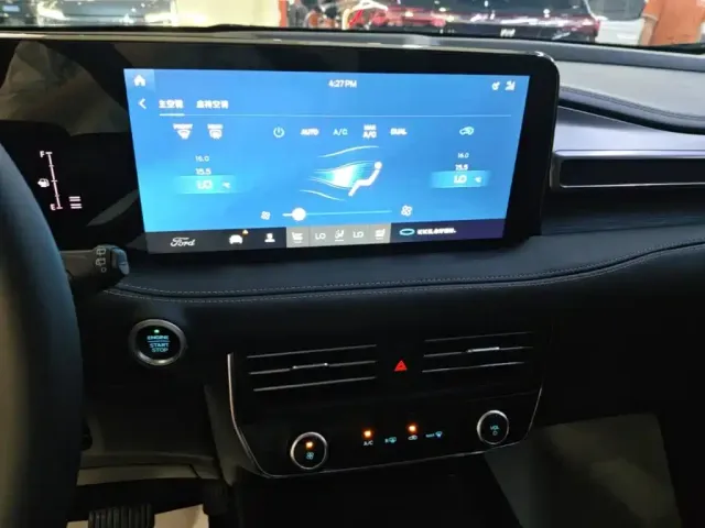 Ford Edge — Фото автомобиля 12