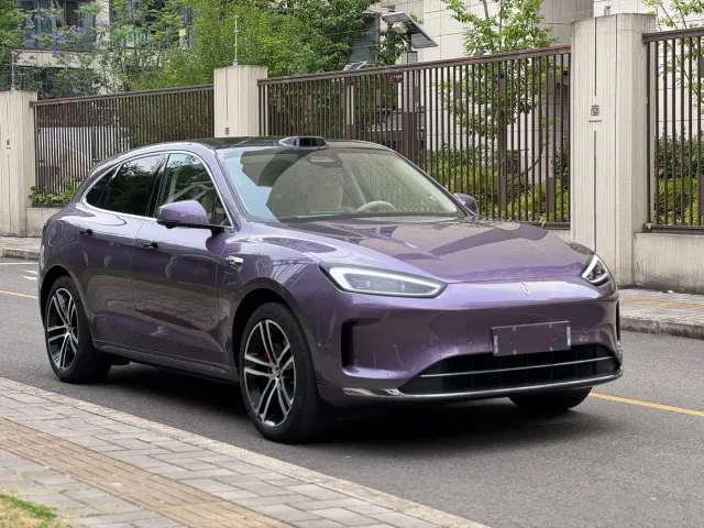 Aito M5 — Фото автомобиля 3