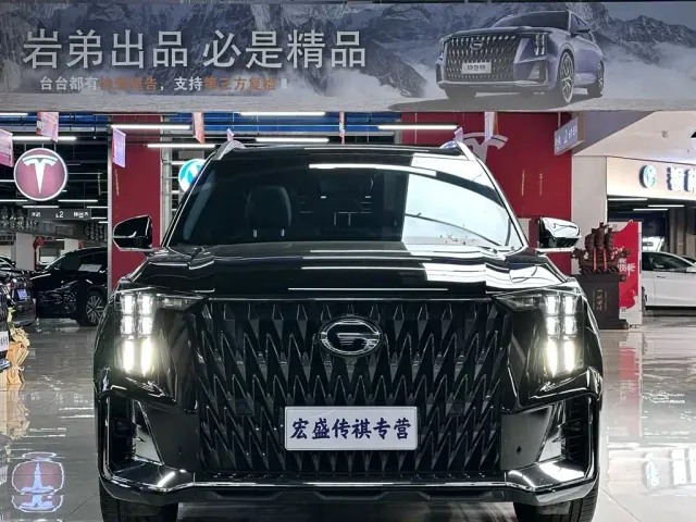 GAC Trumpchi GS8 — Фото автомобиля 3