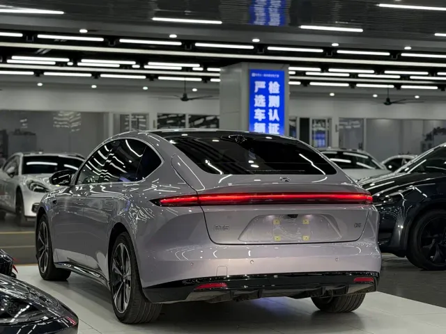 Nio ET5 — Фото автомобиля 4