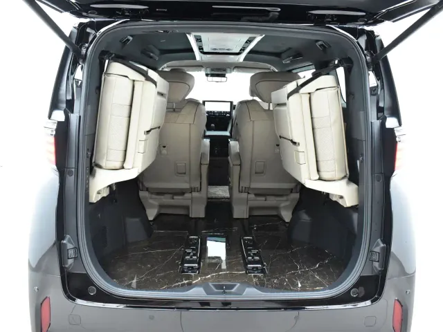 Toyota Alphard — Фото автомобиля 23