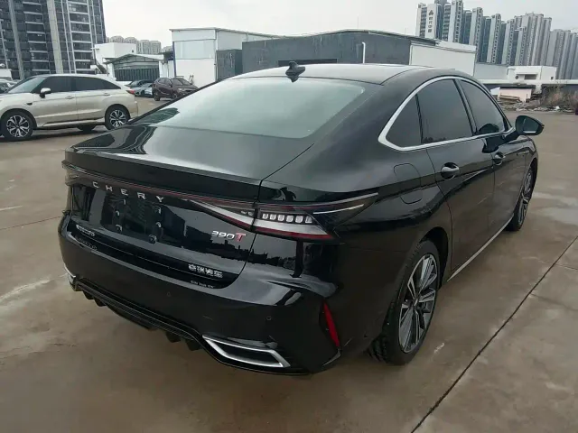 Chery Arrizo 8 — Фото автомобиля 11