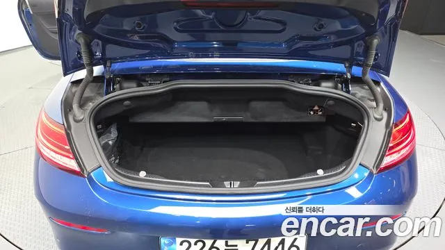 Mercedes-Benz C-Class — Фото автомобиля 15
