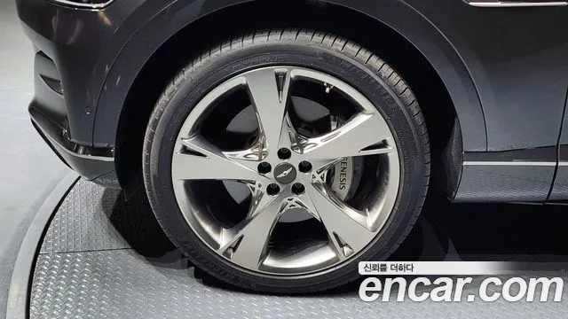 Genesis GV80 2.5T Бензин 2WD — Фото автомобиля 5