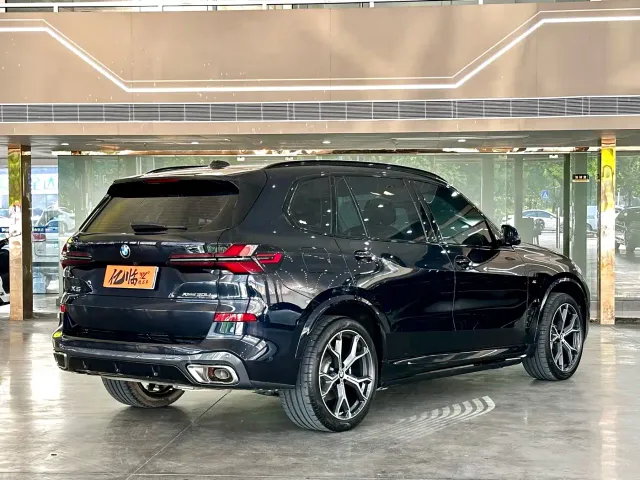 BMW X5 — Фото автомобиля 17