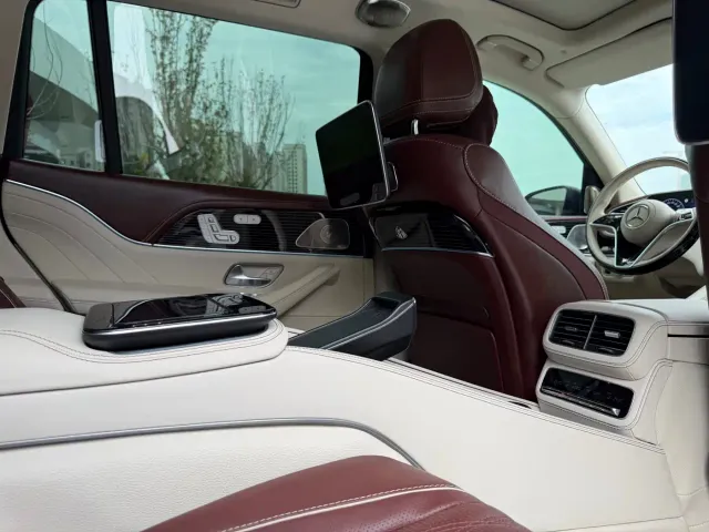 Mercedes-Benz Maybach GLS — Фото автомобиля 16