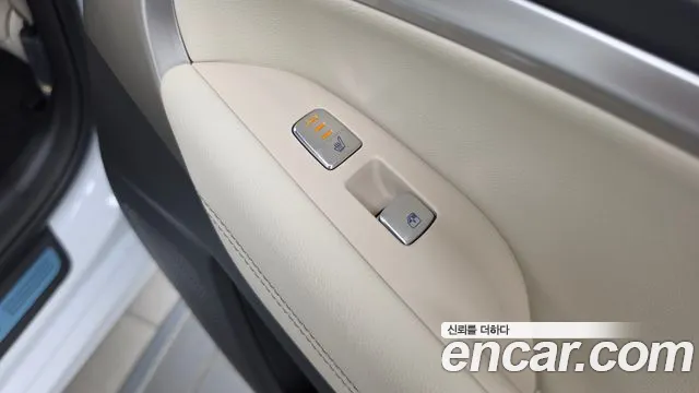 Genesis G70 — Фото автомобиля 25