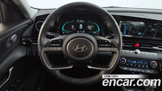 Hyundai Avante CN7 — Фото автомобиля 16