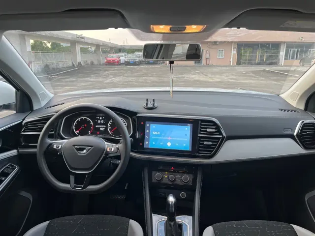 Jetta VS5 — Фото автомобиля 16