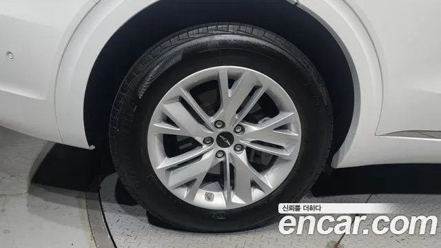 Genesis GV70 — Фото автомобиля 5